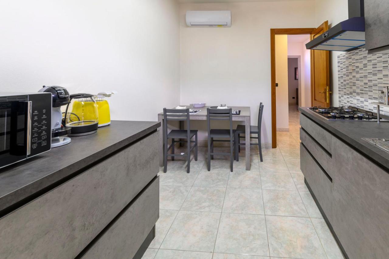 Via Figoli Apartment Oristano Exterior foto